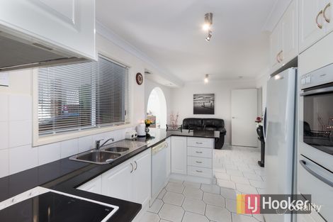 Property photo of 34 Charmer Crescent Minchinbury NSW 2770
