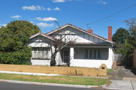 2 Kingsley Pde, Carnegie, VIC 3163