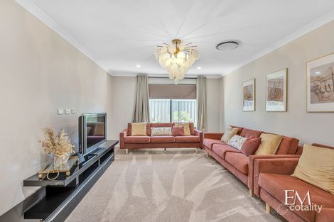 Property photo of 18 Shackleton Terrace Byford WA 6122