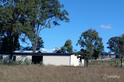 2 Harwood St, Kensington Grove, QLD 4341