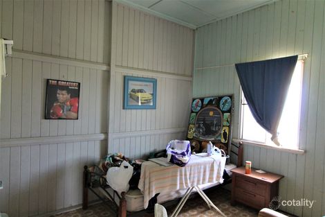 11 Eighth St, Home Hill, QLD 4806