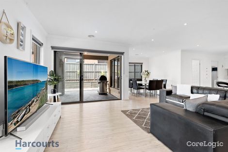 Property photo of 25 Black Gum Crescent Cranbourne West VIC 3977