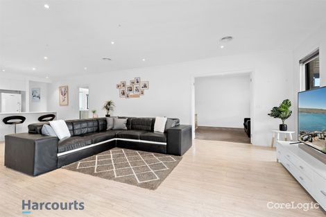 Property photo of 25 Black Gum Crescent Cranbourne West VIC 3977