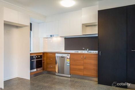 Property photo of 2/27 Little Jenner Street Nundah QLD 4012