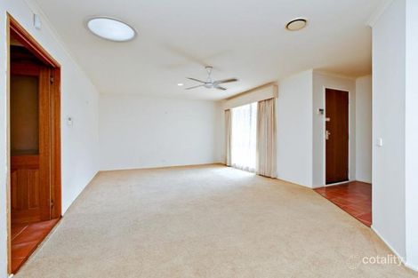Property photo of 52 Maple Crescent Hoppers Crossing VIC 3029