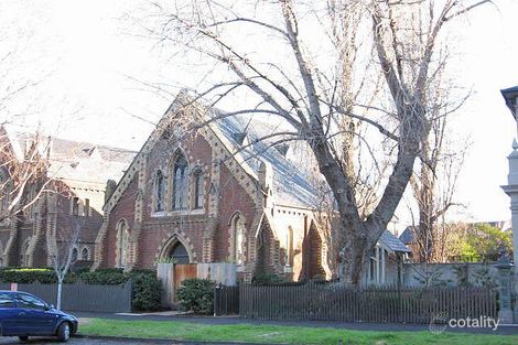 32-33 Howe Cres, South Melbourne, VIC 3205
