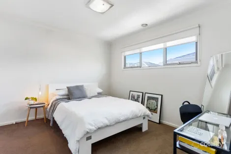 Property photo of 42 Seacrest Place Mount Martha VIC 3934