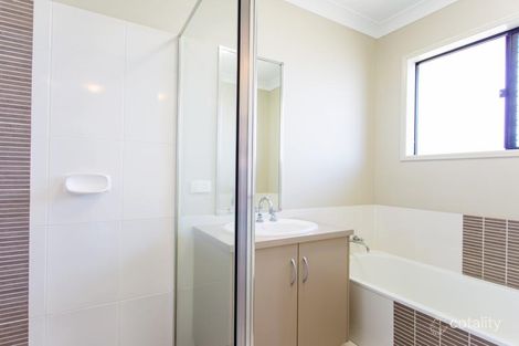 Property photo of 36 Stone Drive Bucasia QLD 4750