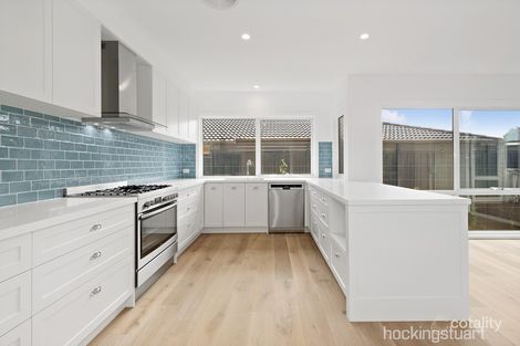 Property photo of 22 Cass Street Rosebud VIC 3939