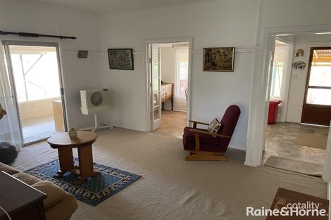 Property photo of 76 Ivan Street Surat QLD 4417