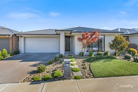 Property photo of 40 Strettle Crescent Cranbourne North VIC 3977