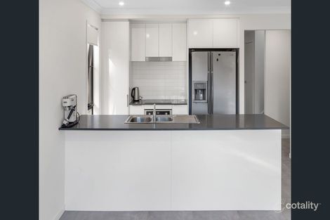 Property photo of 41 Barcoo Drive Logan Reserve QLD 4133