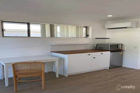 Property photo of 16 Newport Parade Blacks Beach QLD 4740