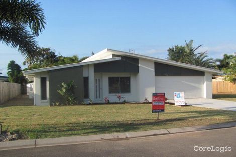 Property photo of 5 Waterfront Drive Agnes Water QLD 4677