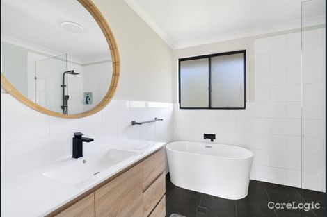 Property photo of 1 The Rise Lisarow NSW 2250