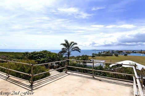 Property photo of 33 Cleveland Terrace Ormiston QLD 4160