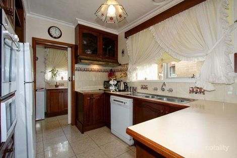 Property photo of 18 Westwood Drive Bulleen VIC 3105