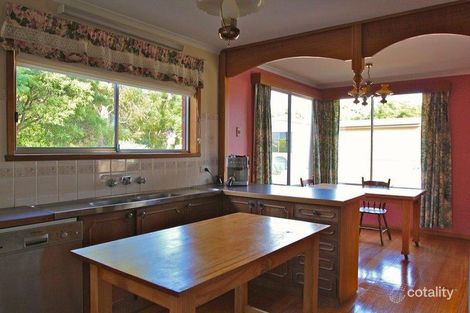 Property photo of 10 Fairfield Road Geilston Bay TAS 7015