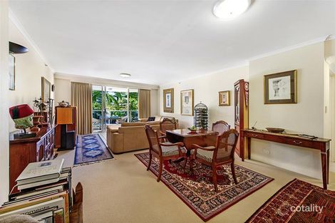 Property photo of 1/1-9 Hughes Avenue Main Beach QLD 4217