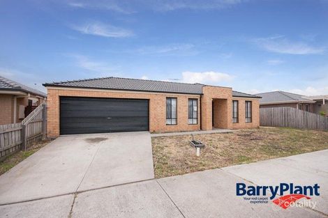 Property photo of 10 Cleopatra Drive Cranbourne VIC 3977