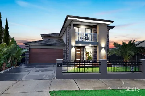Property photo of 8 Cantor Street Fraser Rise VIC 3336