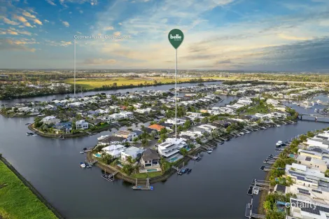 Property photo of 18 Coomera Court Helensvale QLD 4212