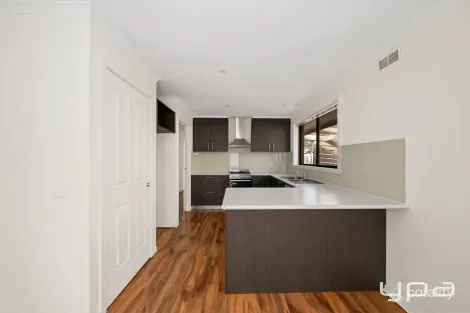 Property photo of 6 Iluka Drive Werribee VIC 3030