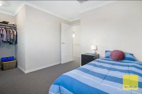 Property photo of 20 Lafayette Crescent Point Cook VIC 3030