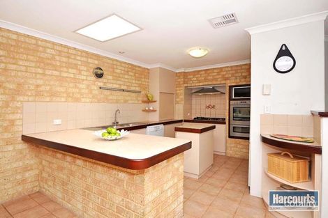 Property photo of 7 Whim Court Kinross WA 6028