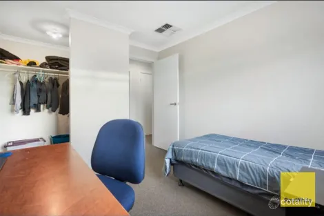 Property photo of 20 Lafayette Crescent Point Cook VIC 3030
