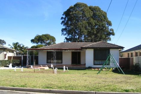 15 Hilda Ave, Casula, NSW 2170