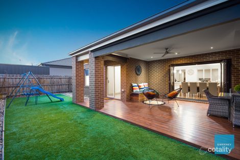 Property photo of 1 Miro Way Fraser Rise VIC 3336