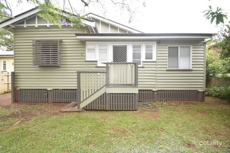 4 Parkinson St, South Toowoomba, QLD 4350