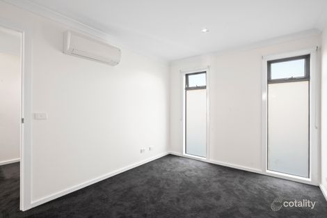 Property photo of 2/227 McKinnon Road McKinnon VIC 3204