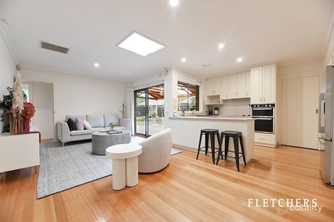 Property photo of 35 Hendra Grove Ringwood VIC 3134