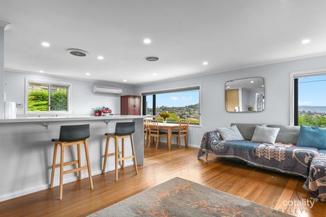 Property photo of 90 Karoola Road Lindisfarne TAS 7015