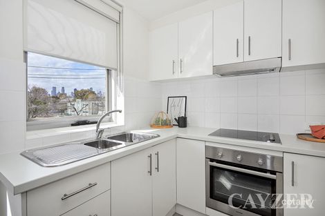 Property photo of 14/52 Moubray Street Albert Park VIC 3206