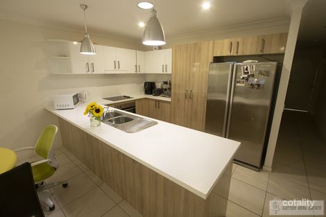 3 Jacana Dr, Adare, QLD 4343