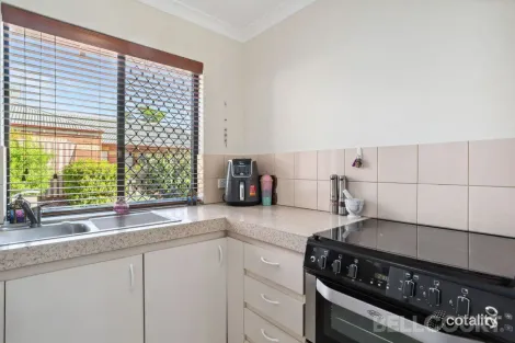 Property photo of 20/8 Garnsworthy Place Bassendean WA 6054