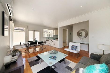 Property photo of 30 Riddle Street Bentleigh VIC 3204
