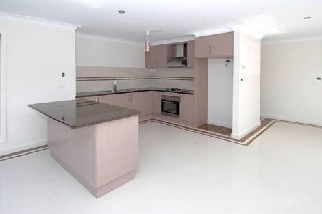 Property photo of 2/2 Peter Court St Albans VIC 3021