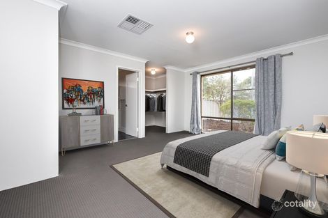 Property photo of 11 Alan Court Beldon WA 6027