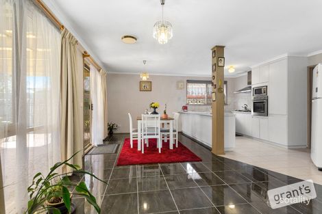 Property photo of 2 Don Juan Court Narre Warren VIC 3805