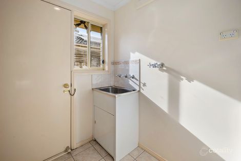 Property photo of 9 Nyarrin Place Cranbourne West VIC 3977