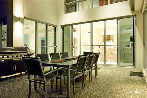 Property photo of 2838 Wylarah Way Hope Island QLD 4212