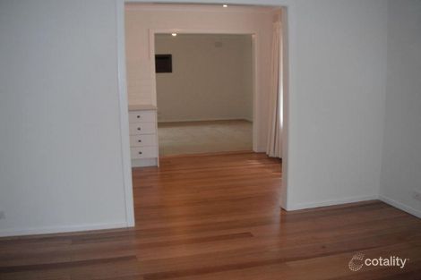 Property photo of 71 Valley Crescent Glenroy VIC 3046