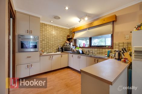 Property photo of 64 Rawdon Hill Drive Dandenong North VIC 3175