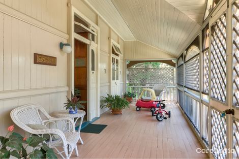 Property photo of 33 Gray Road West End QLD 4101