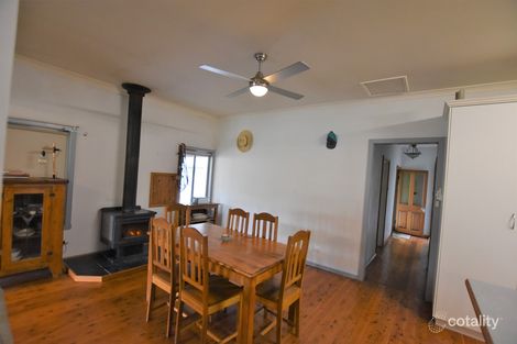 Property photo of 8 Geoffrey Street Myrtleford VIC 3737