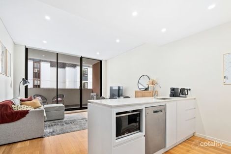 Property photo of 204/1 Pinnacle Street Miranda NSW 2228